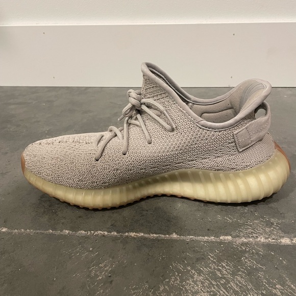 Yeezy 350 Sesame - Picture 4 of 16